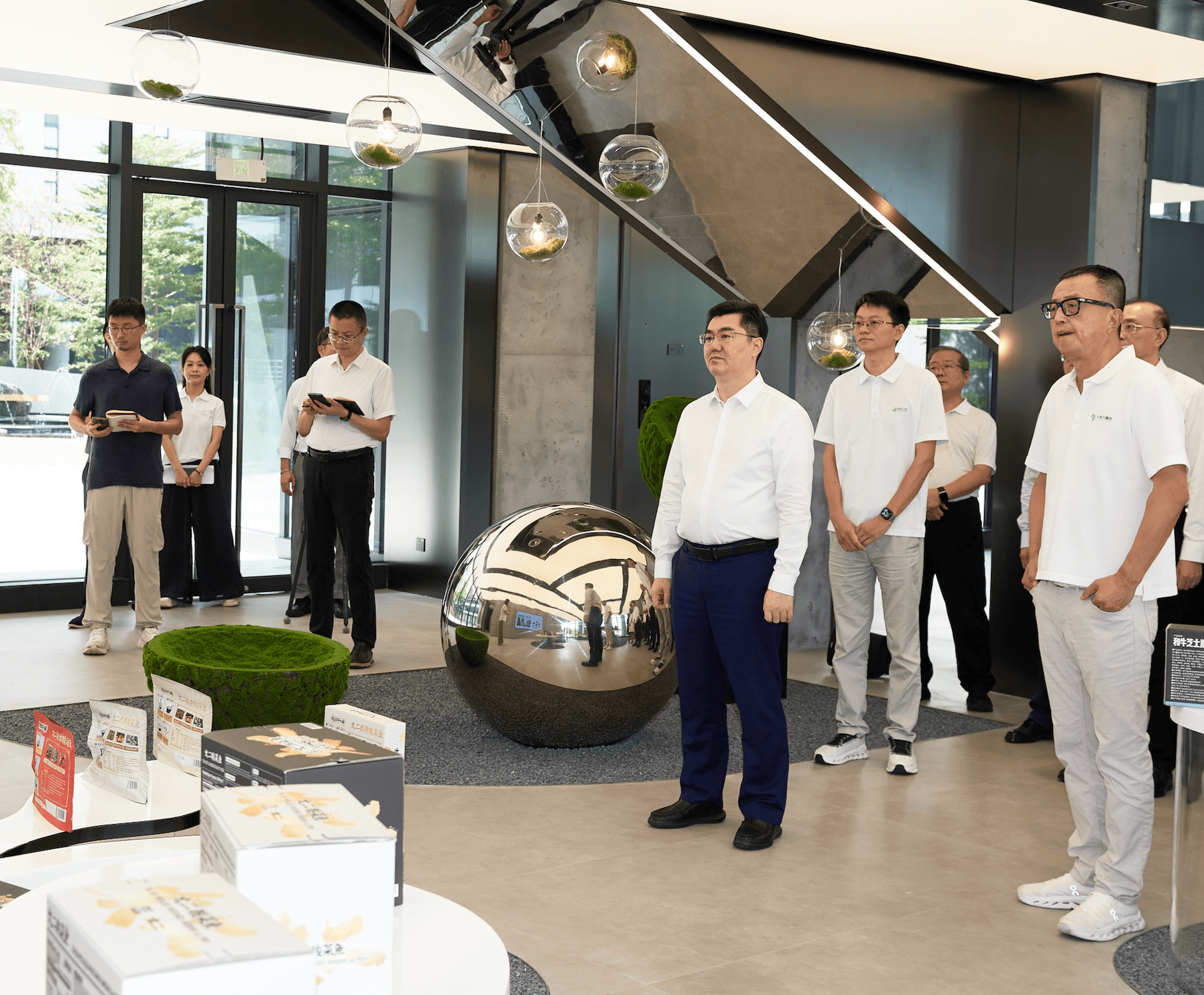 孙志洋市长调研LEDONG.COM
集团全国供应链中心基地